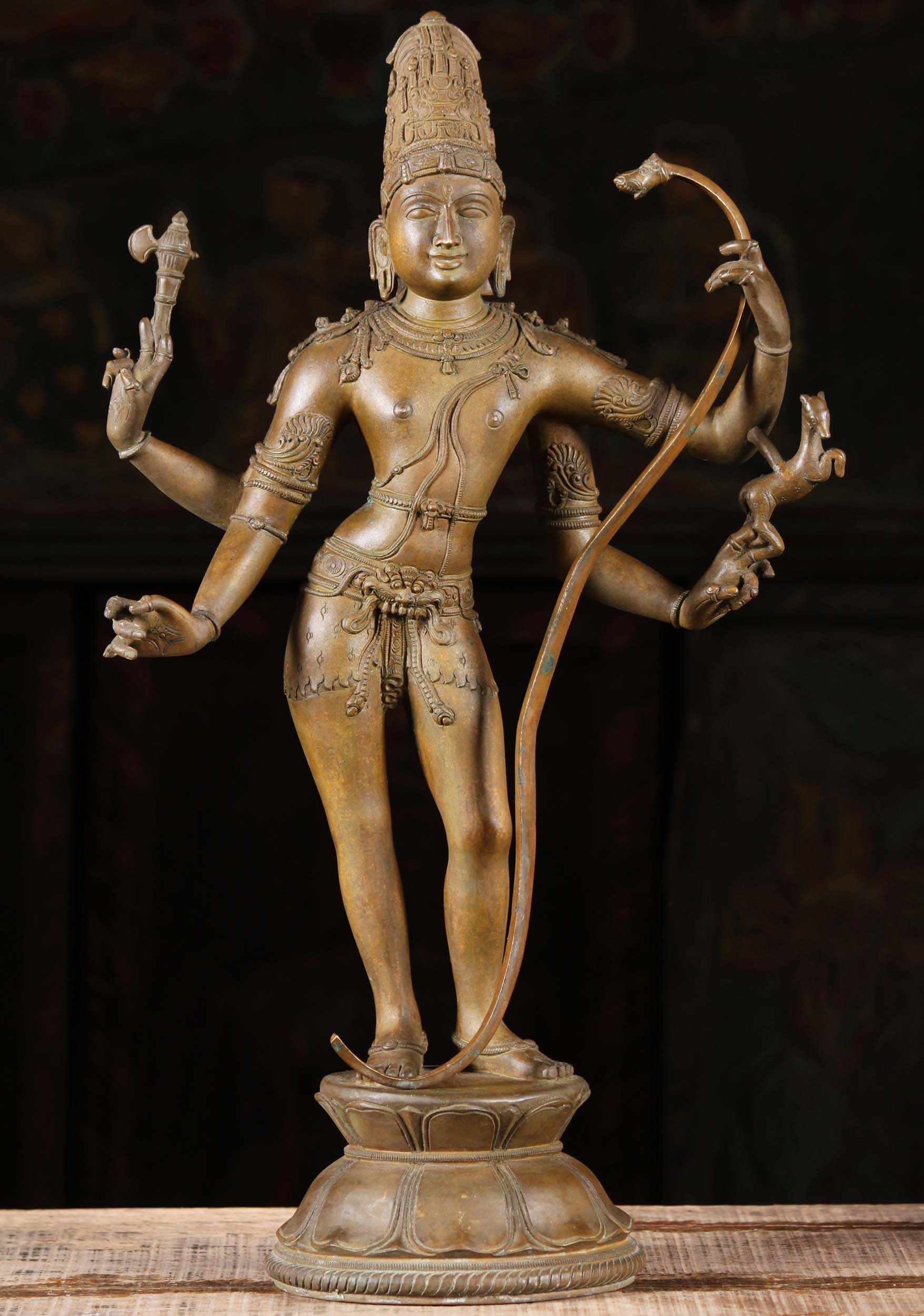 I am interested in purchasing this statue. Is this Lord Rama or Shiva ? A little confused