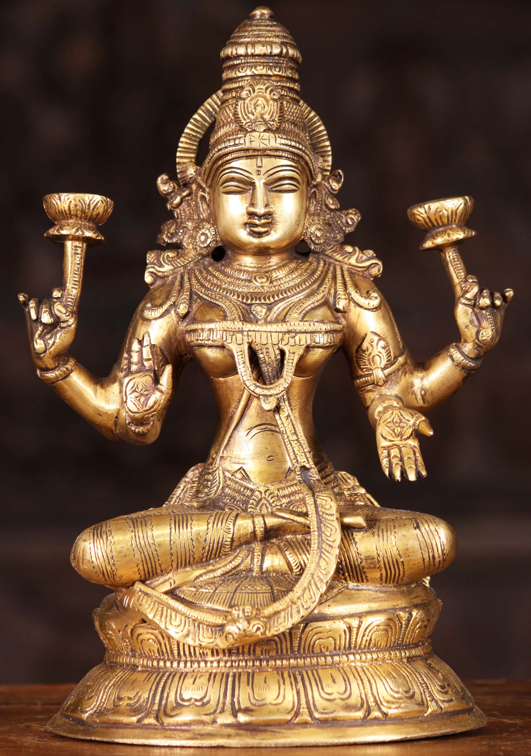 I like the lighter, more brassy patina, on Lakshmi- may I order that and not the dark version?  thanks